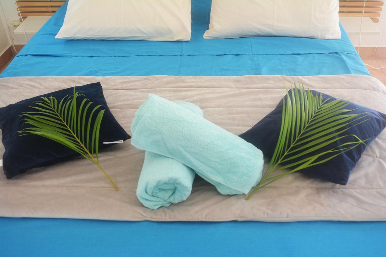 Bungalow La Papaye Bleue Residence Acces Piscine & Plage Saint-Francois  Extérieur photo