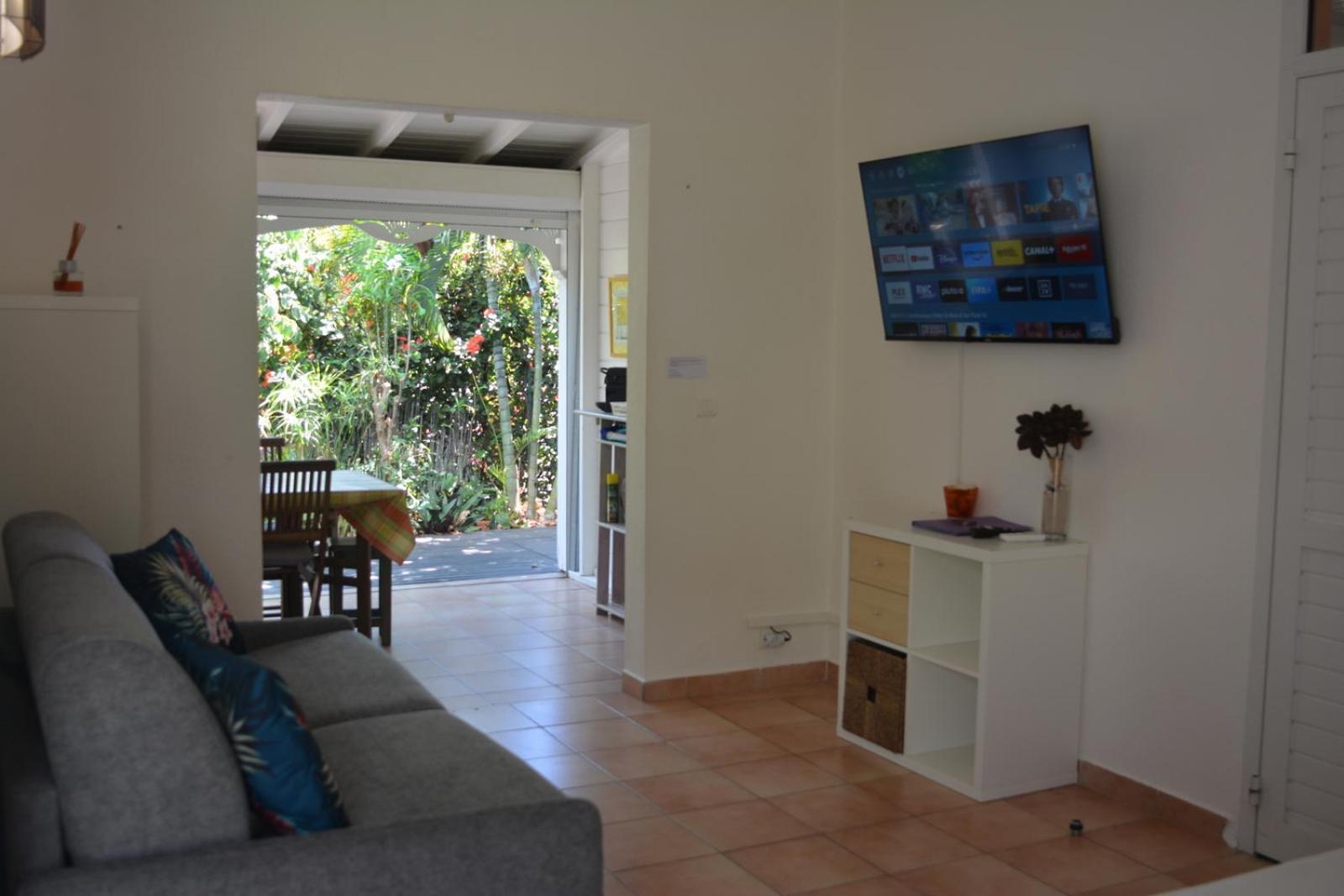 Bungalow La Papaye Bleue Residence Acces Piscine & Plage Saint-Francois  Extérieur photo