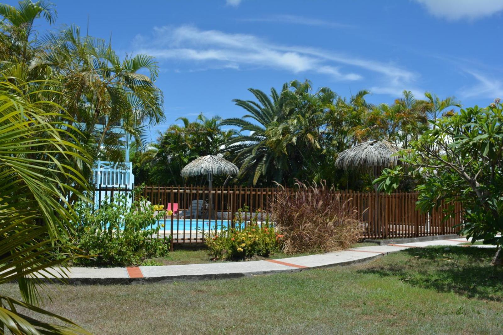 Bungalow La Papaye Bleue Residence Acces Piscine & Plage Saint-Francois  Extérieur photo